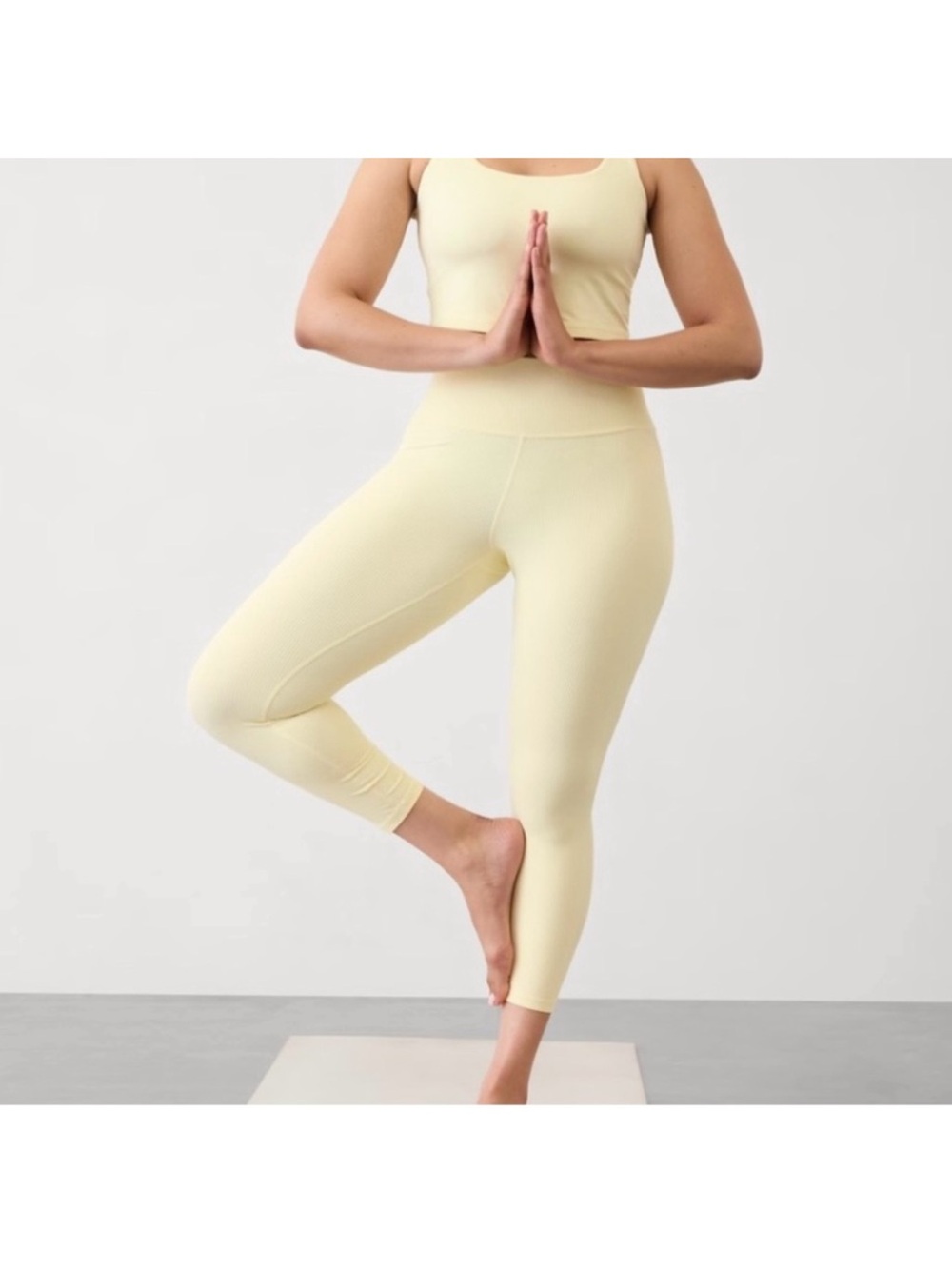 Athleta Transcend Rib High Rise 7/8 Legging